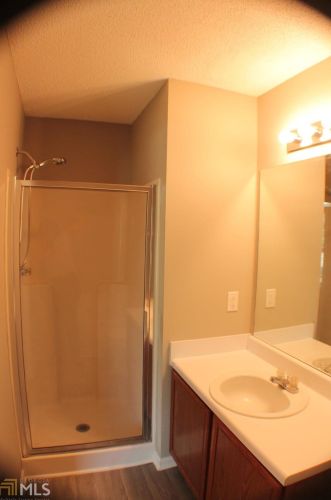 2039 Bayrose Cir, Atlanta GA 30344-8201 exterior