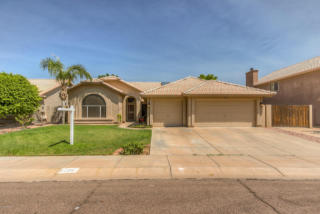 4226 Rockledge Rd, Phoenix AZ  85044-6772 exterior