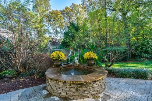 507 Danube Rd, Atlanta GA 30342-3811 exterior