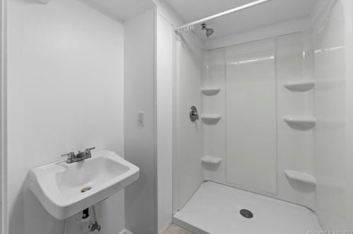 116 Derby Ave, Seymour CT 06483-3146 exterior