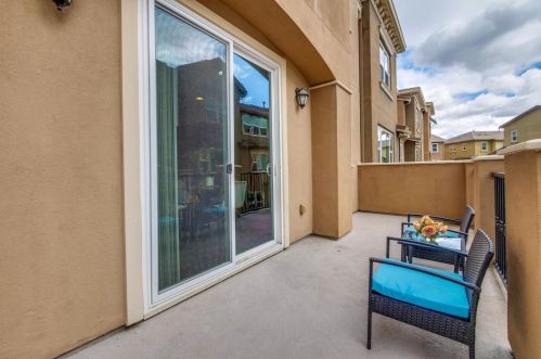 1924 Lee Way, Milpitas CA 95035-9014 exterior