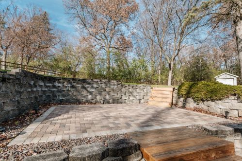 10430 Pne Rdg Rd, Milwaukee WI 53228-3236 exterior