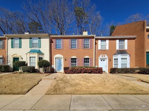 6451 Wedgeview Dr, Tucker GA  30084-8700 exterior