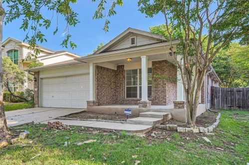 2306 Billy Fiske Ln, Austin TX  78748-2901 exterior