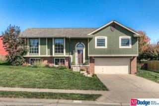 109 Oakwood Dr, Omaha NE  68133-2833 exterior