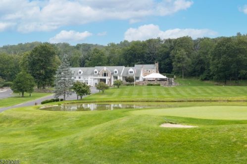 20 Canada Goose Dr, Hackettstown NJ  07840-3105 exterior