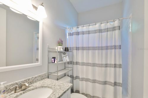 8704 El Portal Dr, Tampa FL  33604-1223 exterior