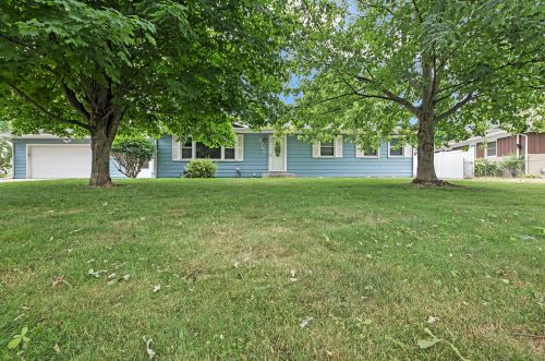 5788 Riverview Dr, Kalamazoo, MI 49004-1549