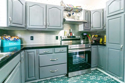 2883 Valley Ave, Grand Rapids MI 49544-1675 exterior