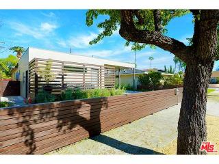 4582 Alla Rd, Los Angeles CA  90066-6490 exterior