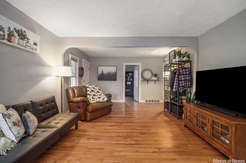 962 Royal Oak St, Wyoming MI  49509-3558 exterior