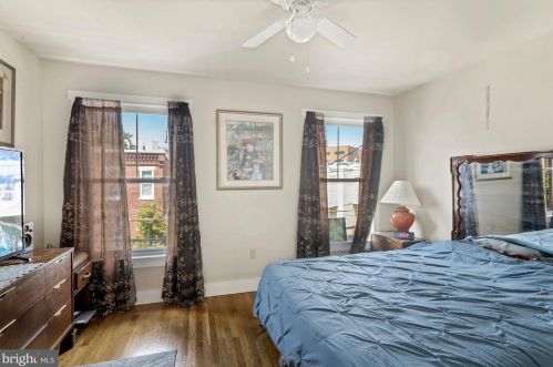 736 New St, Camden NJ 08103-1523 exterior