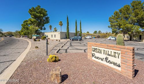 214 Paseo Del Prado, Green Valley AZ 85614-1974 exterior