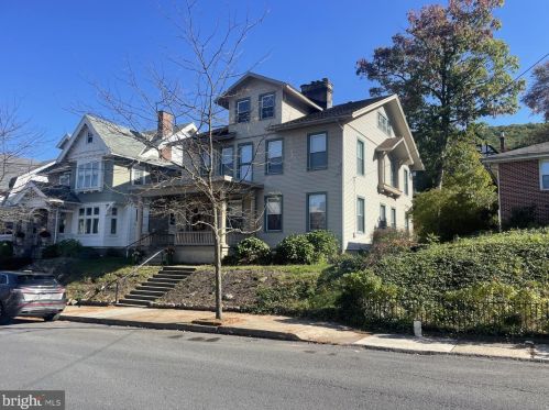 1317 Mahantongo St, Primrose, PA 17901-3305