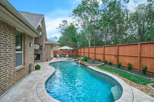 147 Pronghorn Pl, Montgomery TX 77316-6402 exterior