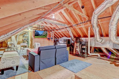 95 Midway St, Babylon NY  11702-4311 exterior