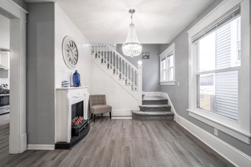 2524 Becher St, Milwaukee WI  53215-2521 exterior