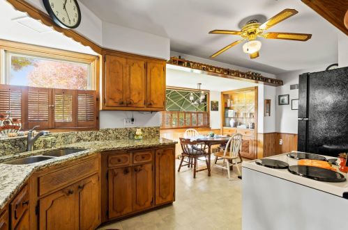 3160 70, Milwaukee WI 53219-4010 exterior