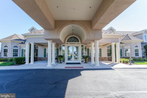 153 Villa Dr, Warminster PA 18974-3782 exterior