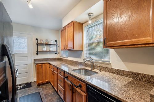 229 Owendale Ave, Pittsburgh PA  15227-2303 exterior