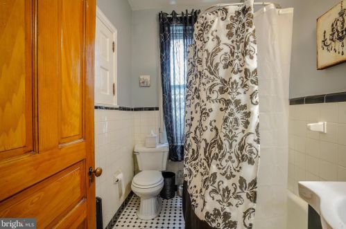 1128 Marlborough St, Philadelphia PA 19125-4113 exterior