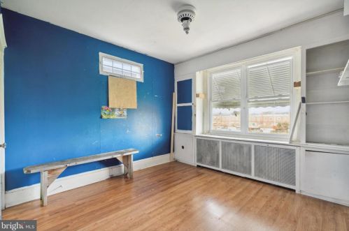 7158 Cottage St, Philadelphia PA 19124-2136 exterior