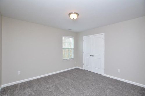 1912 Harvick Ct, Greensboro NC  27405-9695 exterior