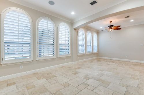 918 Camino Lago, Irving TX  75039-3047 exterior