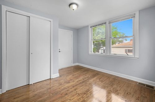 3808 86 Pl, Chicago IL 60652-3721 exterior