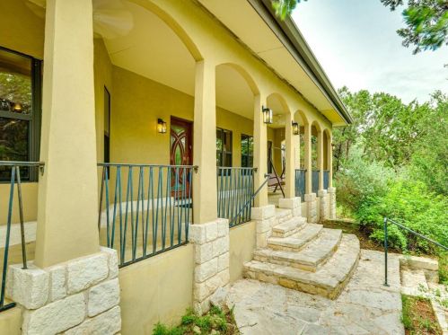5505 Driftwood Dr, Austin TX  78731-2639 exterior