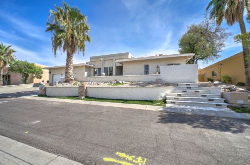 9046 28th St, Phoenix, AZ 85028-4703