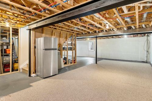 23790 Rossiter Dr, Macomb Township MI 48042-4846 exterior