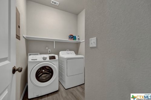 972 Rimrock Cv, Spring Branch TX 78070-5232 exterior