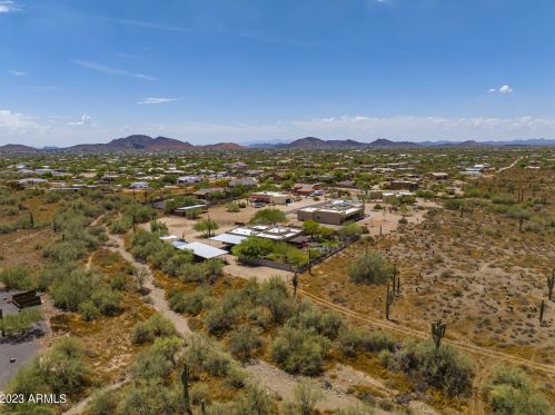 40115 3rd St, Phoenix AZ  85086-8606 exterior