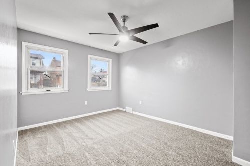 76 Montclair Ave, Pittsburgh PA 15229-1754 exterior