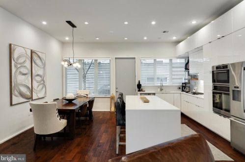 970-74 Leithgow St, Philadelphia PA  19123-1440 exterior