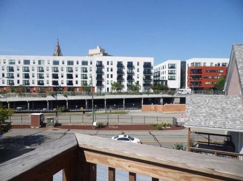 220 Emerson St, Pittsburgh PA 15206-3904 exterior