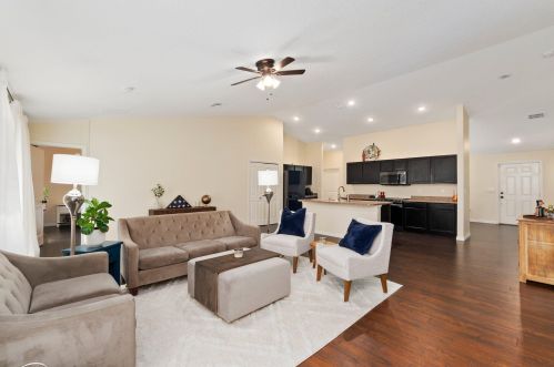 307 Camrose St, Fort Pierce FL  34983-1529 exterior