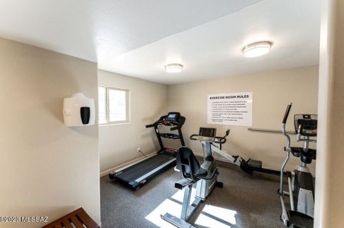 2620 Camino Valle Verde, Tucson AZ  85715-3412 exterior