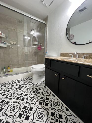 2451 Emile Zola Ave, Phoenix AZ 85032-6225 exterior