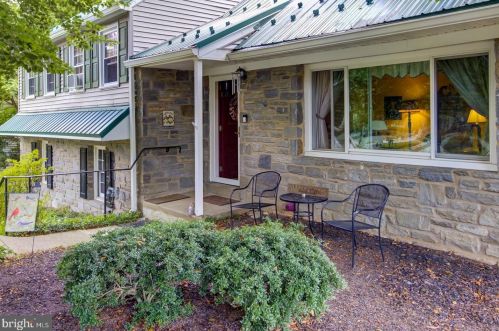 269 Cassatt Rd, Berwyn PA 19312-1335 exterior