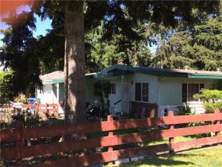 328 120th St, Seattle WA  98146-2977 exterior