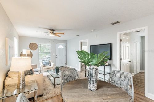 1808 22nd Ave, Tampa FL 33605-1918 exterior