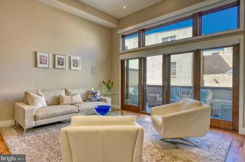 308 2nd St, Philadelphia PA 19133-0040 exterior