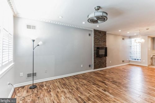 2634 17th St, Philadelphia PA  19132-3929 exterior