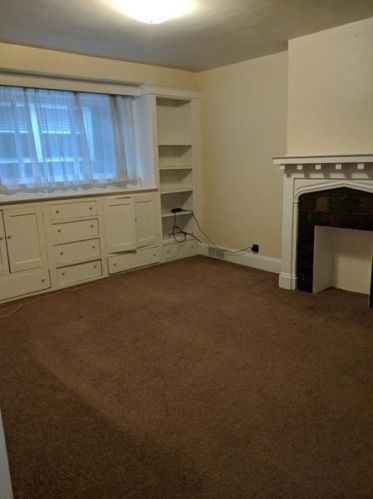 6366 Forward Ave, Pittsburgh PA 15217-2269 exterior