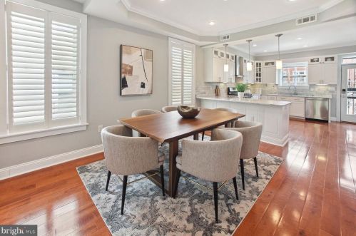 421 11 St, Washington DC 20002-6121 exterior