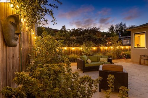 1424 Harmon St, Berkeley CA 94703-2725 exterior