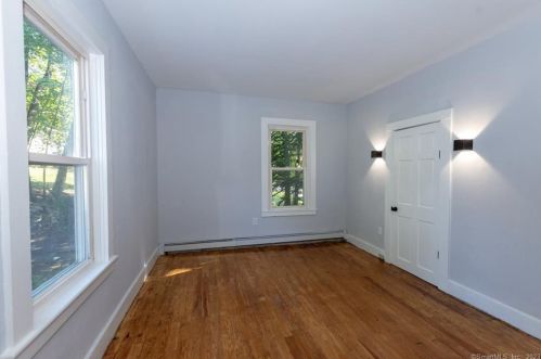 310 State Ave, Killingly CT 06241-2013 exterior