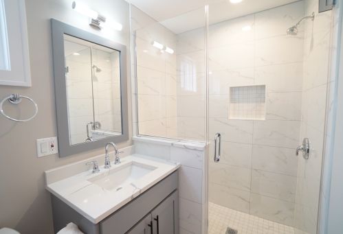 5249 Melvina Ave, Chicago IL 60638-4306 exterior